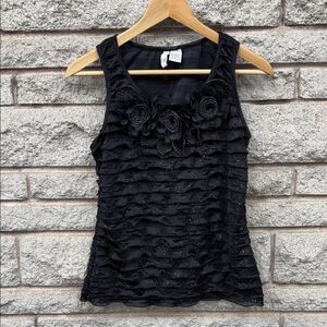 Sami & Jo Black Textured Floral Tank Top